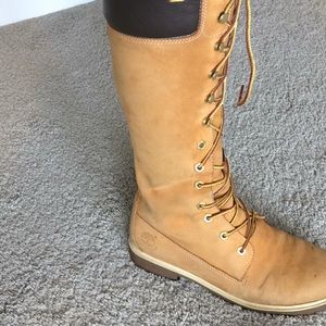 High top lace up Timberland